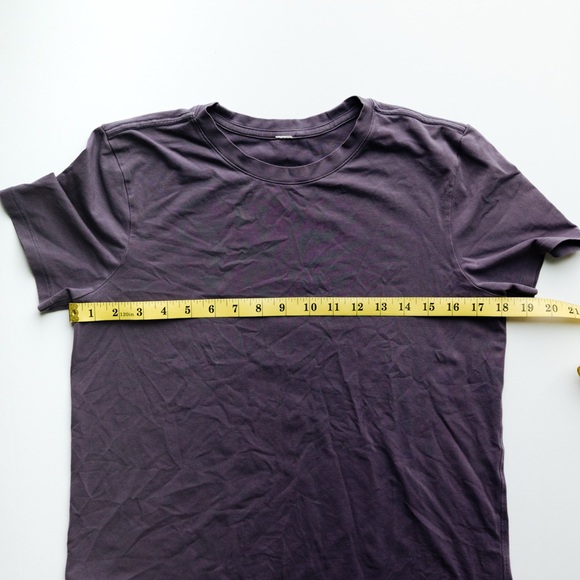 Lululemon Love Curved-Hem Crewneck T-Shirt Nightfall - Size 8 - Picture 6 of 7